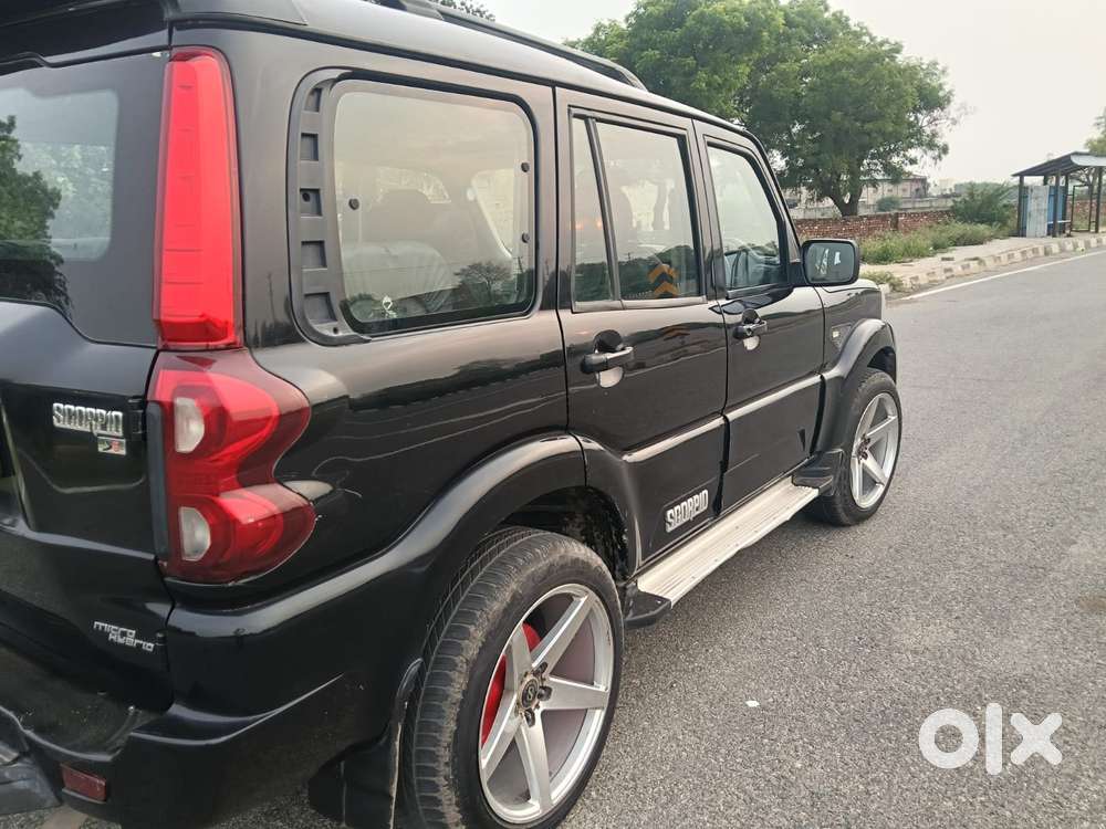 Mahindra Scorpio Classic 2.2 S 11 Mt 7 Str, 2019, Diesel