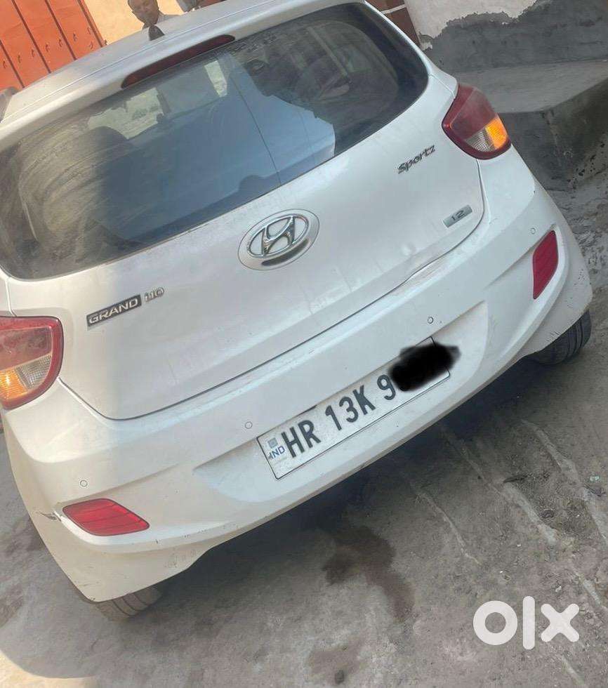 Hyundai Grand I10 2015 22 Dec Petrol Well Maintained