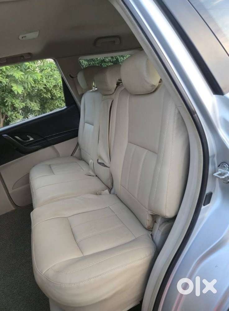 Mahindra Xuv500 2.2 W10, 2016, Diesel