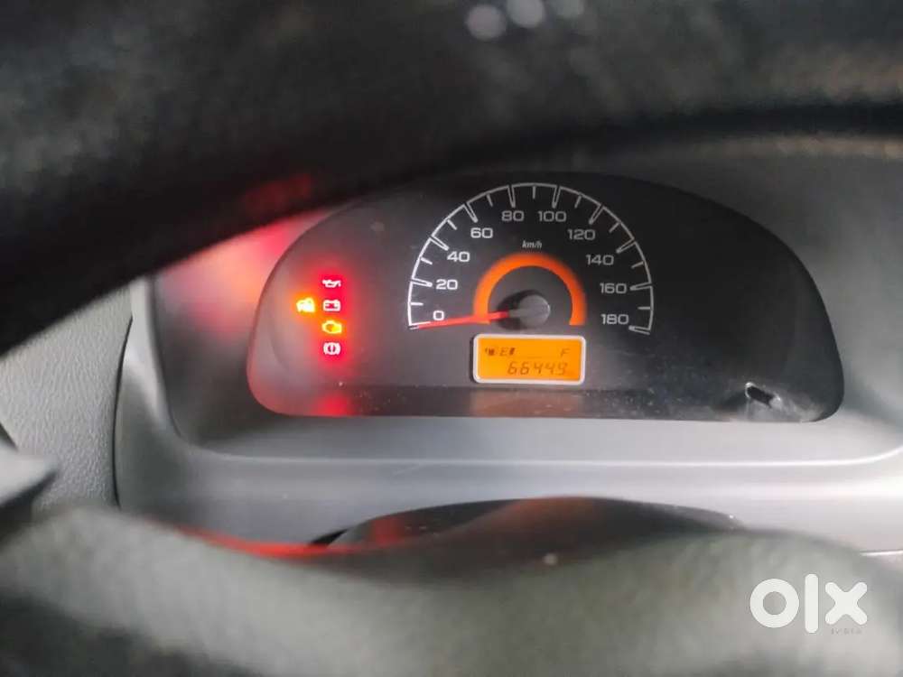 Maruti Suzuki 800 2014