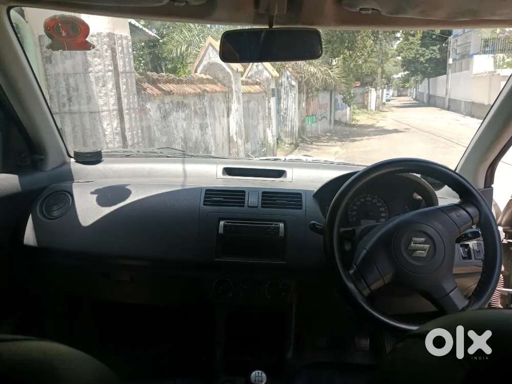 Swift Maruti 2006  Lxi 85756 Km Driven