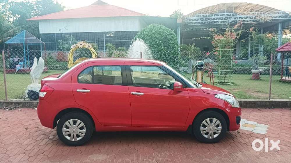 Maruti Suzuki Swift Dzire 1.2 Vxi Bsiv, 2014, Petrol