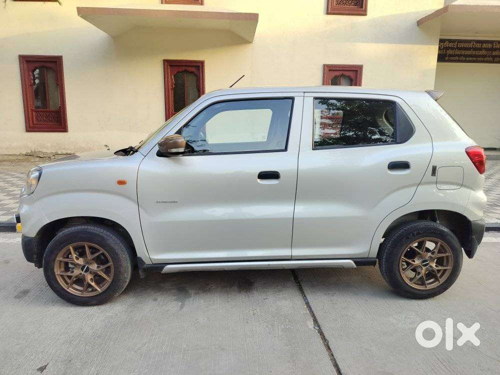 Maruti Suzuki S-presso Vxi Opt, 2025, Petrol