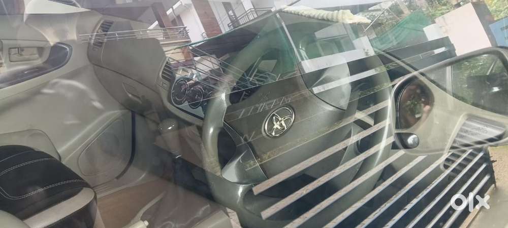 Toyota Innova Diesel 2013 3rd