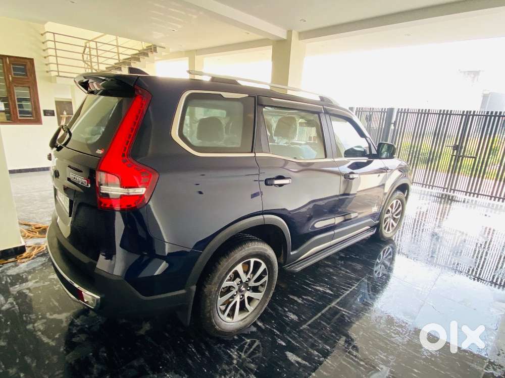 Next To Showroom Condition Car