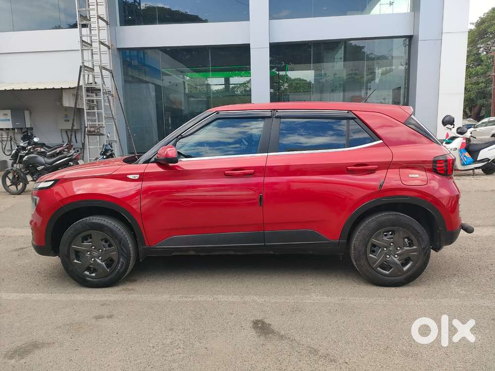 Hyundai Venue E 1.2 Petrol, 2025, Petrol