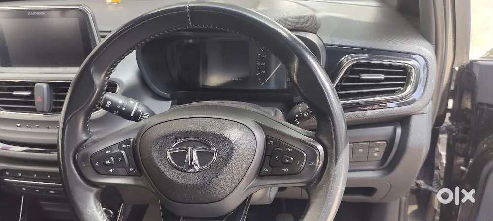Tata Altroz 2022 Petrol Dark Edition