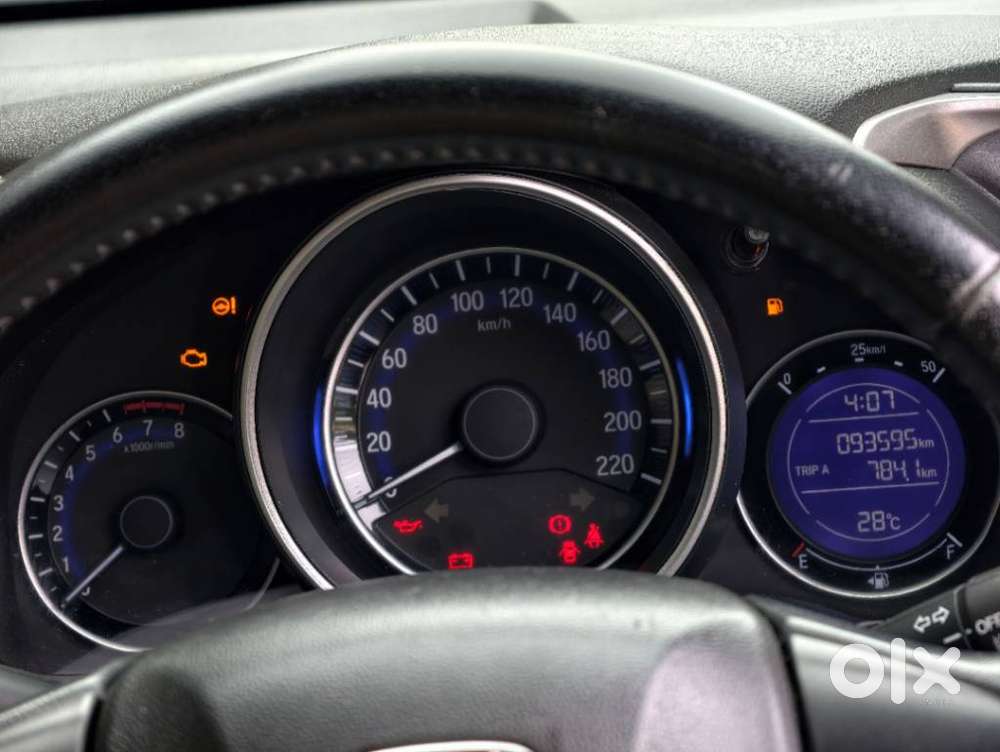 Honda Jazz 1.2 V I Vtec Privilege, 2016, Petrol