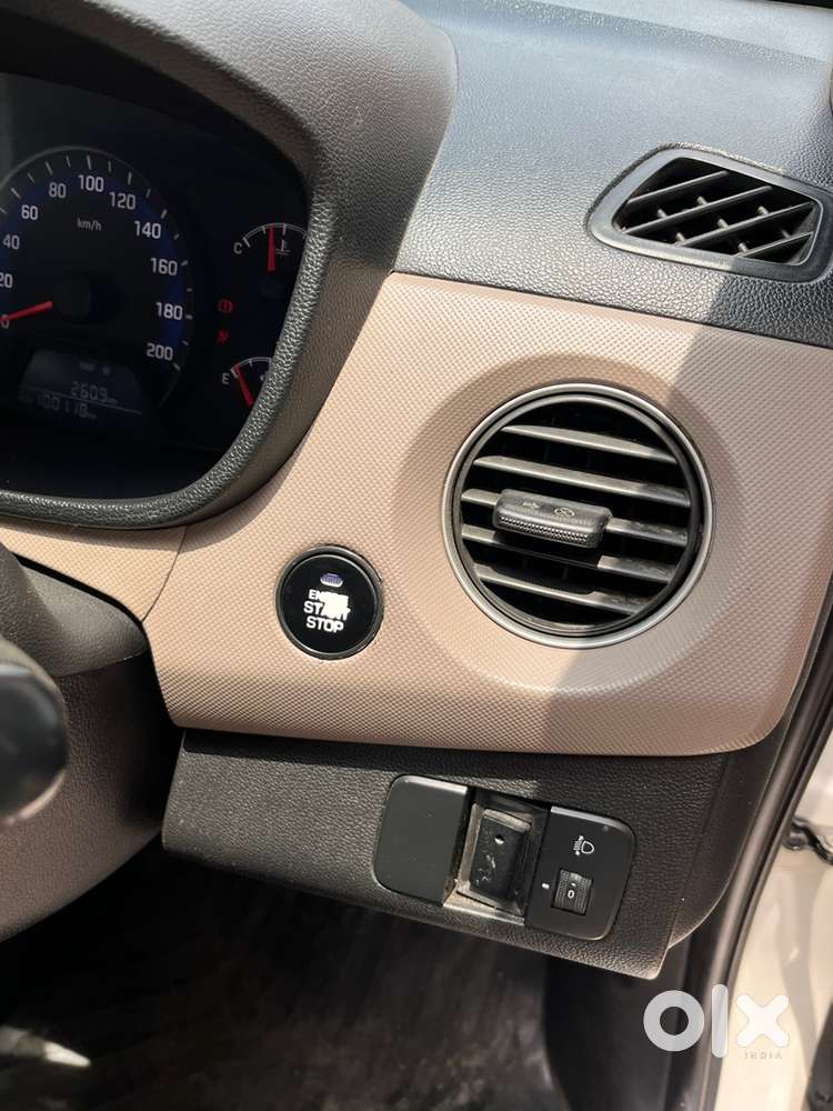 Hyundai Xcent 2016 Sx(o) Keyless Entry