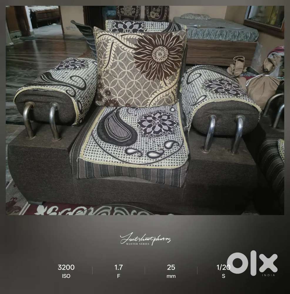 5 sitter sofa