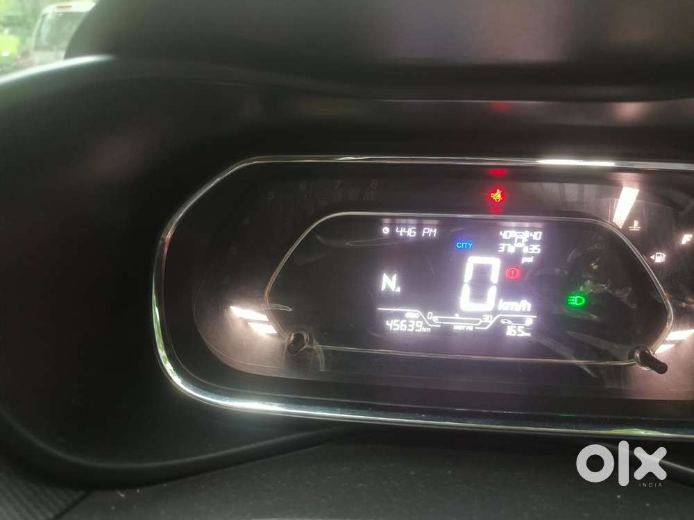 Automatic With Sunroof Nexon Diesel