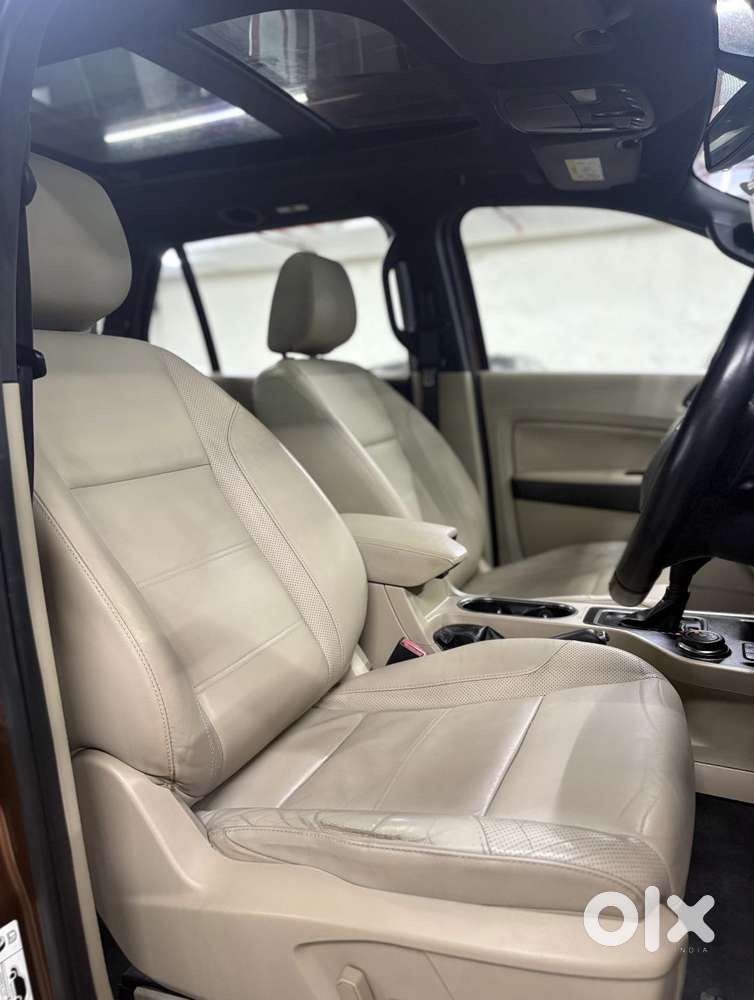 Ford Endeavour 3.2 Titanium At 4x4, 2016, Diesel