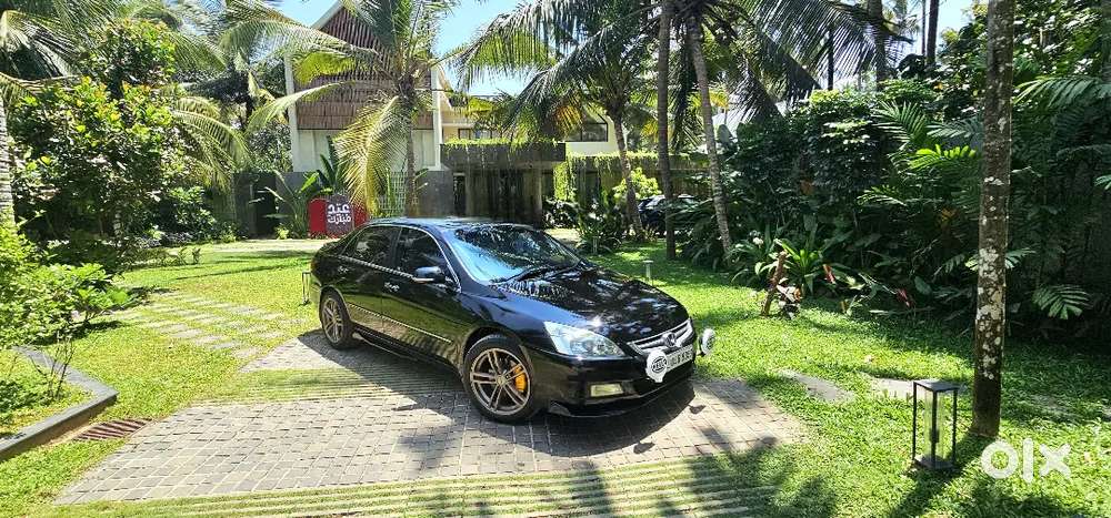 Honda Accord V-tec 3.0 V6 Automatic