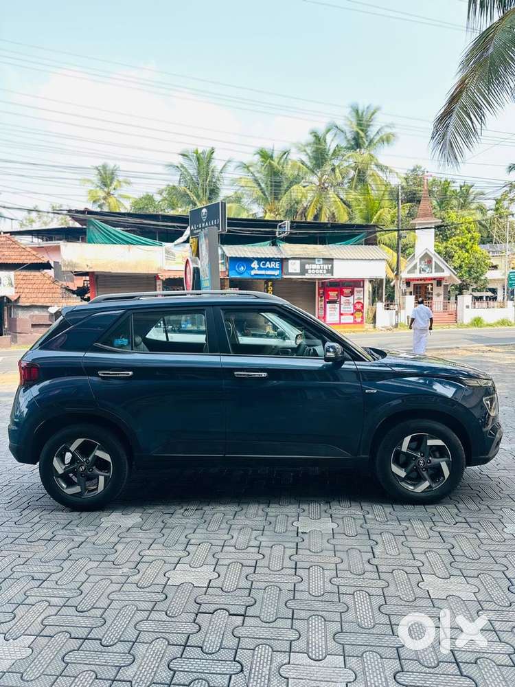 Hyundai Venue Sx Plus Turbo Dct, 2020, Petrol
