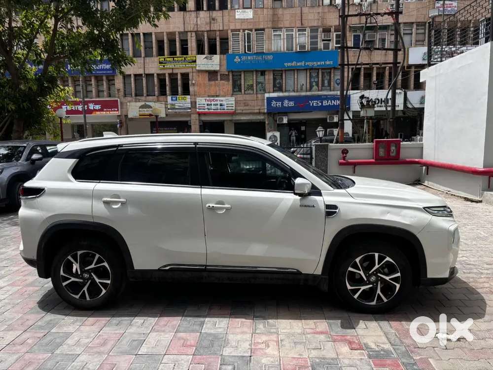 Toyota Urban Cruiser Hyryder 2023