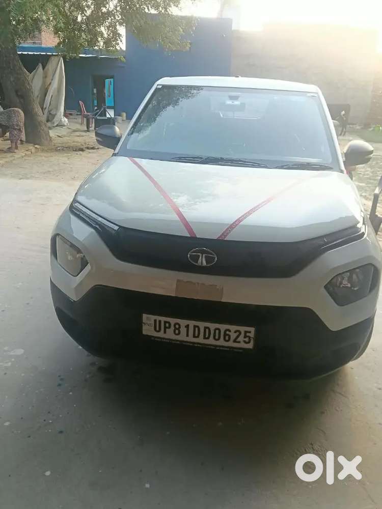 Tata Punch Mt Petrol 3 Years