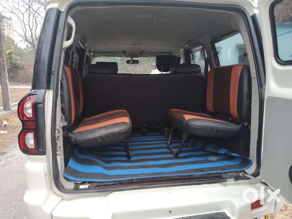 Mahindra Scorpio S4, 2016, Diesel