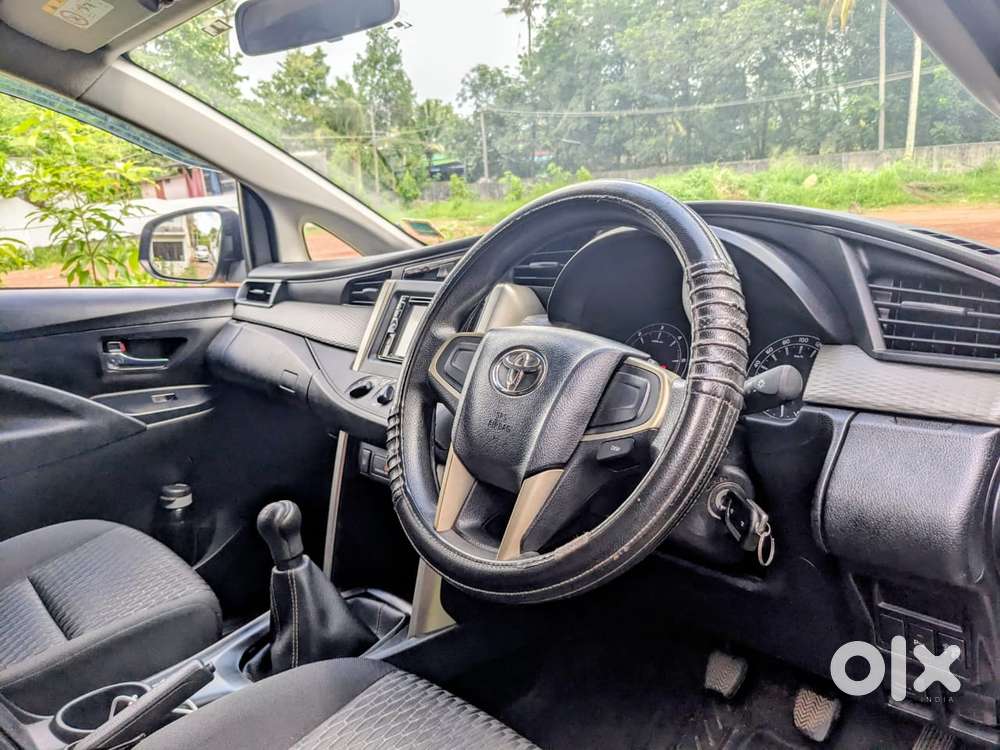Toyota Innova Crysta 2.4 G Mt 8s, 2018, Diesel