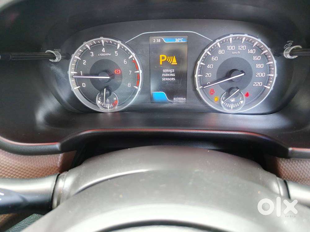 Maruti Suzuki Brezza 1.5 Zxi Smart Hybrid, 2023, Petrol