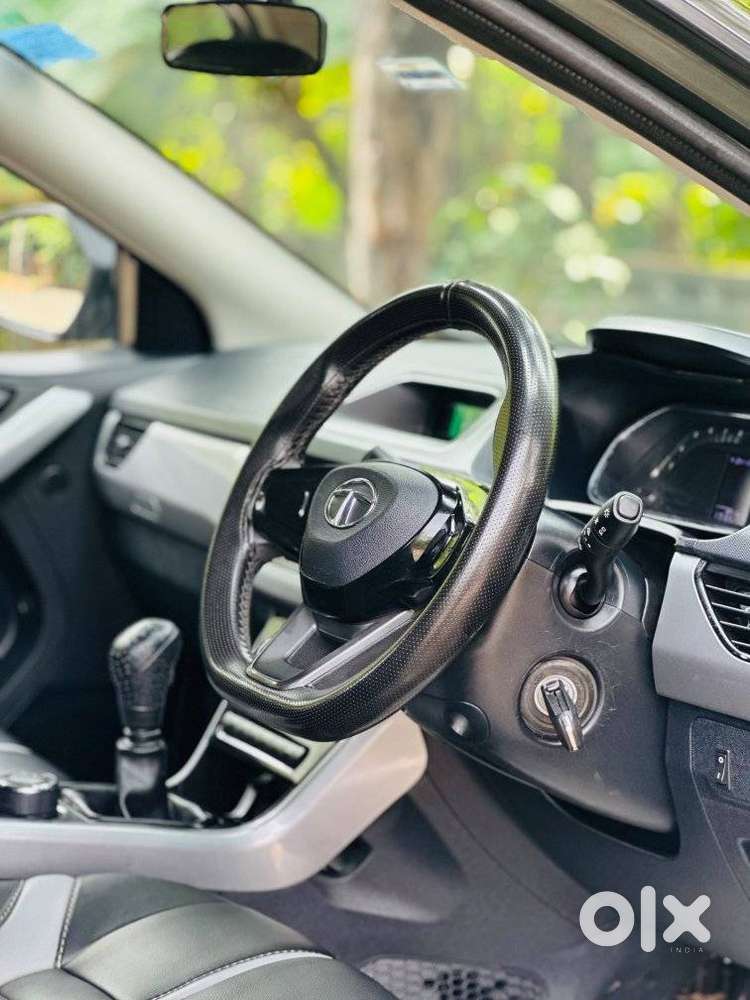Tata Nexon 1.5 Revotorq Xm (s), 2020, Diesel
