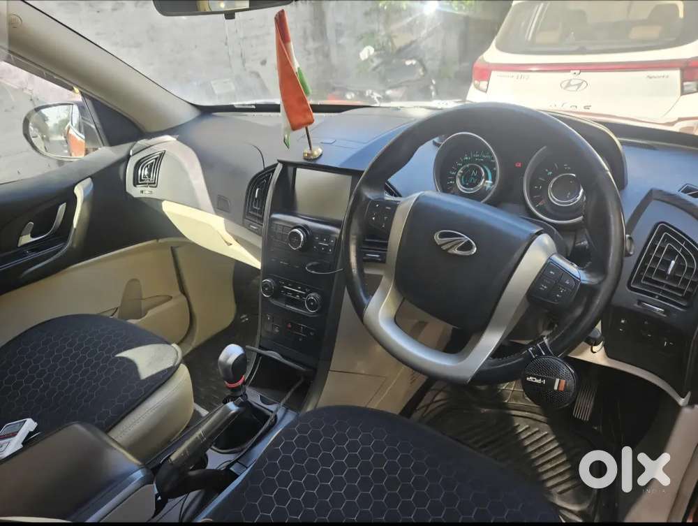 Mahindra Xuv500 W8