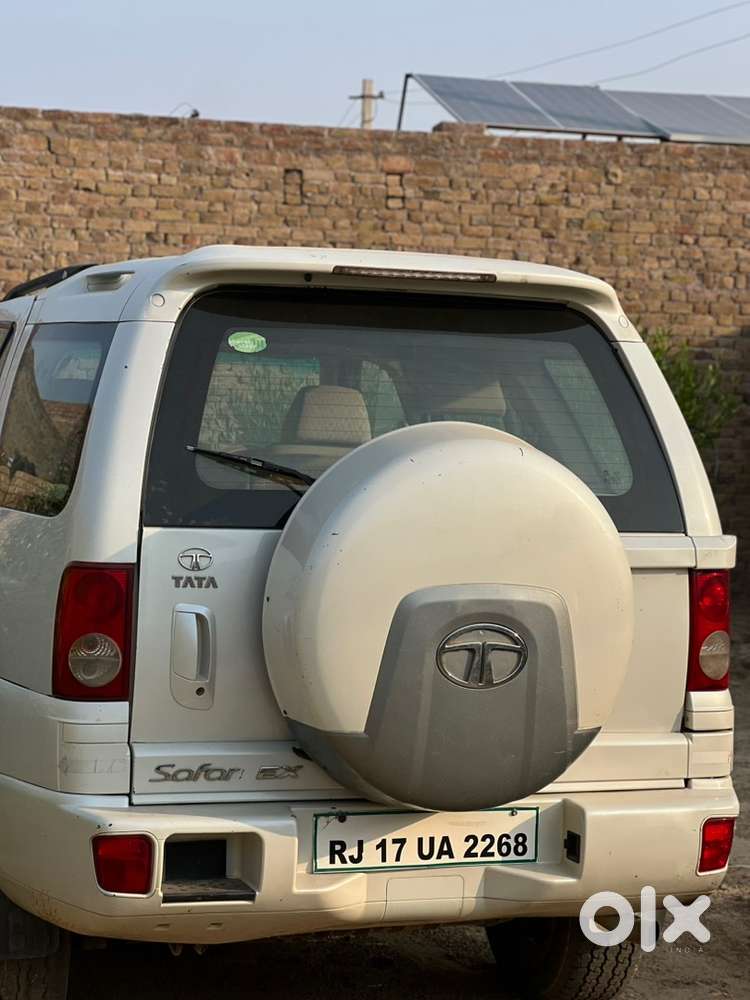 Tata Safari 2012 Diesel 100000 Km Driven