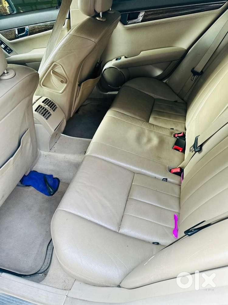Mercedes-benz C-class 2010 Petrol Well Maintained