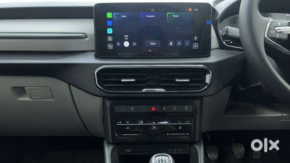 Skoda Kylaq Prestige, 2025, Petrol