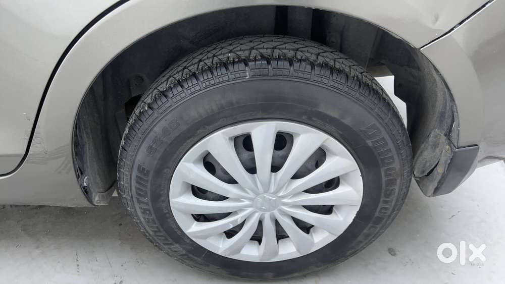 Maruti Suzuki Swift Dzire 2012-2015 Vdi, 2015, Diesel