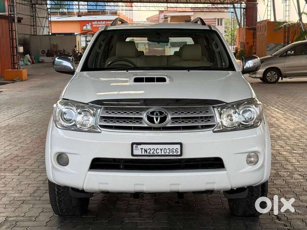 Toyota Fortuner 3.0 4x4 Manual, 2014, Diesel