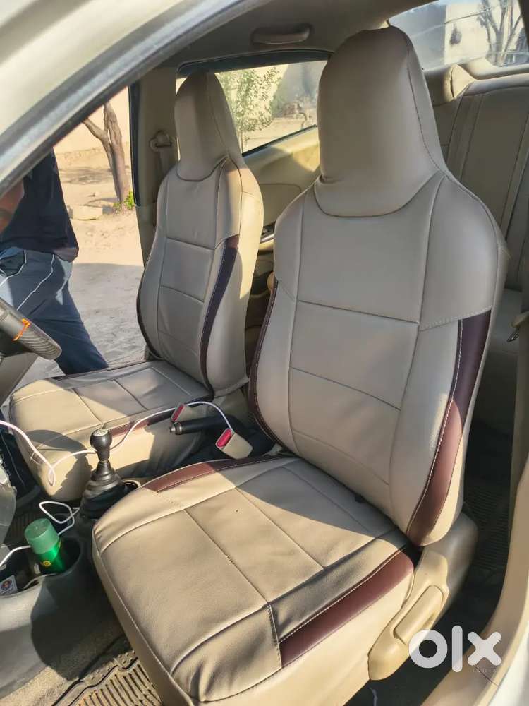 Family Gadi Top Condition