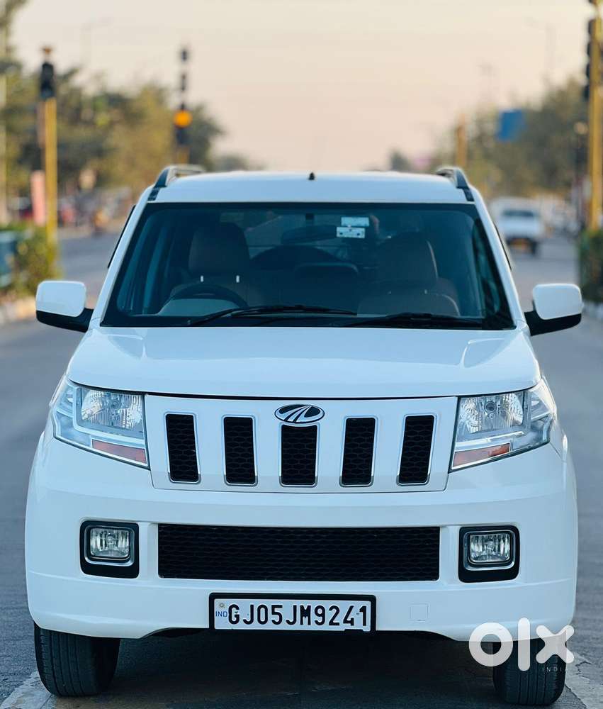 Mahindra Tuv 300