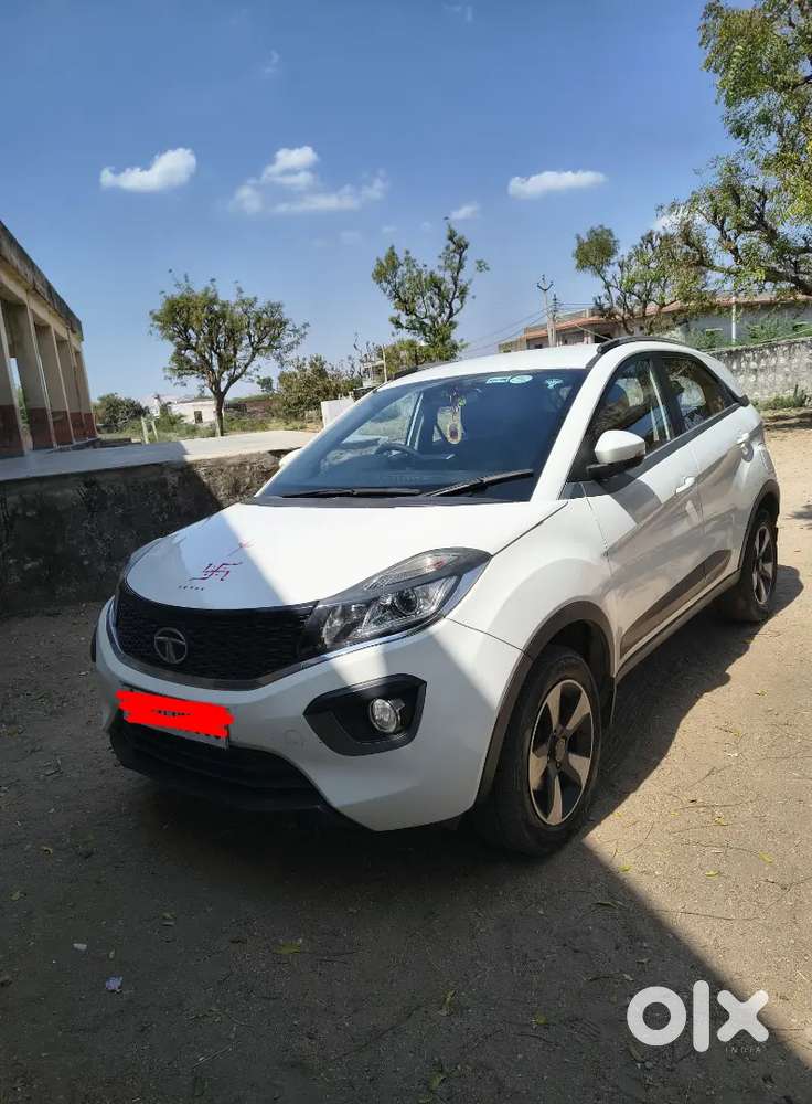 Tata Nexon 2018 Diesel Xz+  Well Maintained  2nd Owner  Top Model