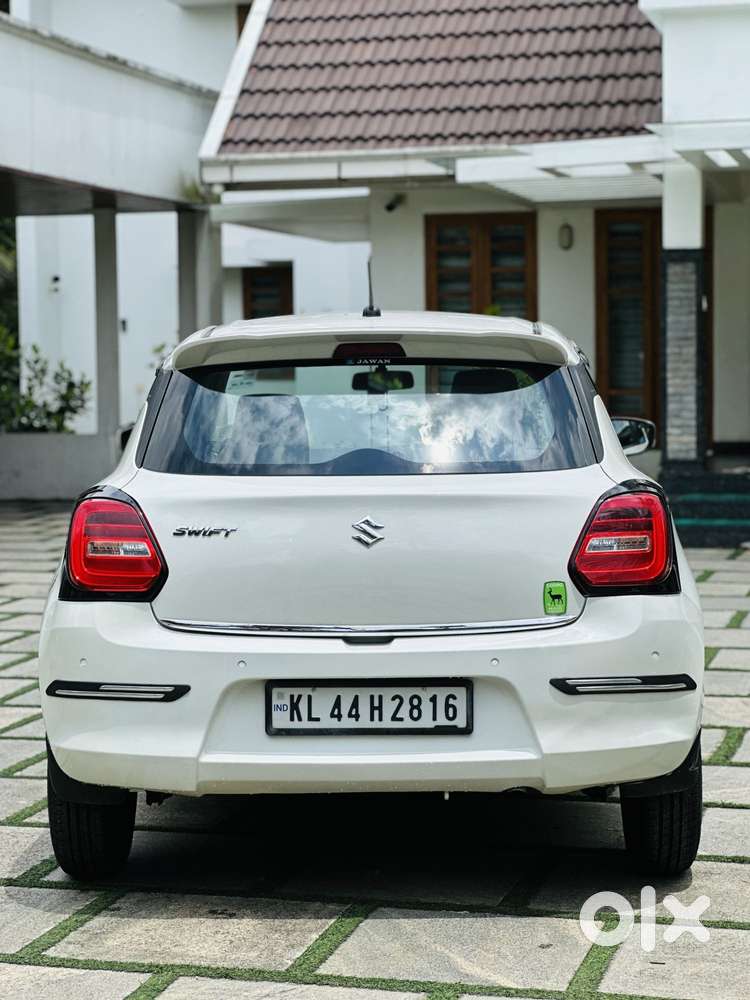Maruti Suzuki Swift 2018 Amt Vxi, 2022, Petrol