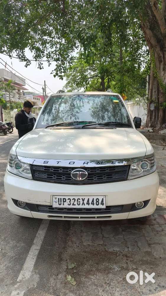 Tata Safari Storme 2016 Diesel 60000 Km Driven