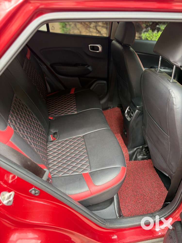 Hyundai Venue (s) 1.2 Petrol 2021 Single Owner Done 20000kms