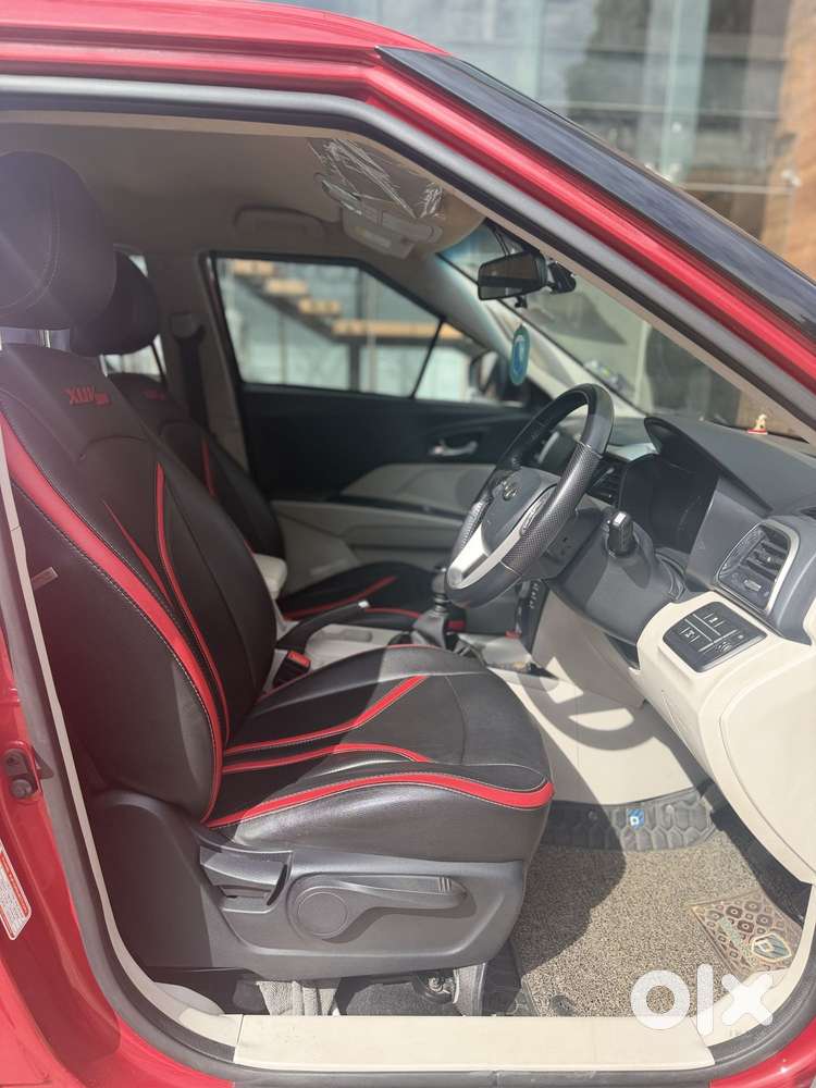 Mahindra Xuv300 W8 Diesel, 2019, Diesel