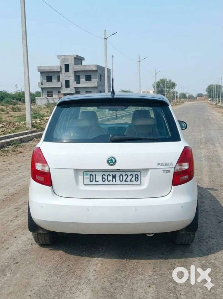 Skoda Fabia 2012 Cng & Hybrids Well Maintained