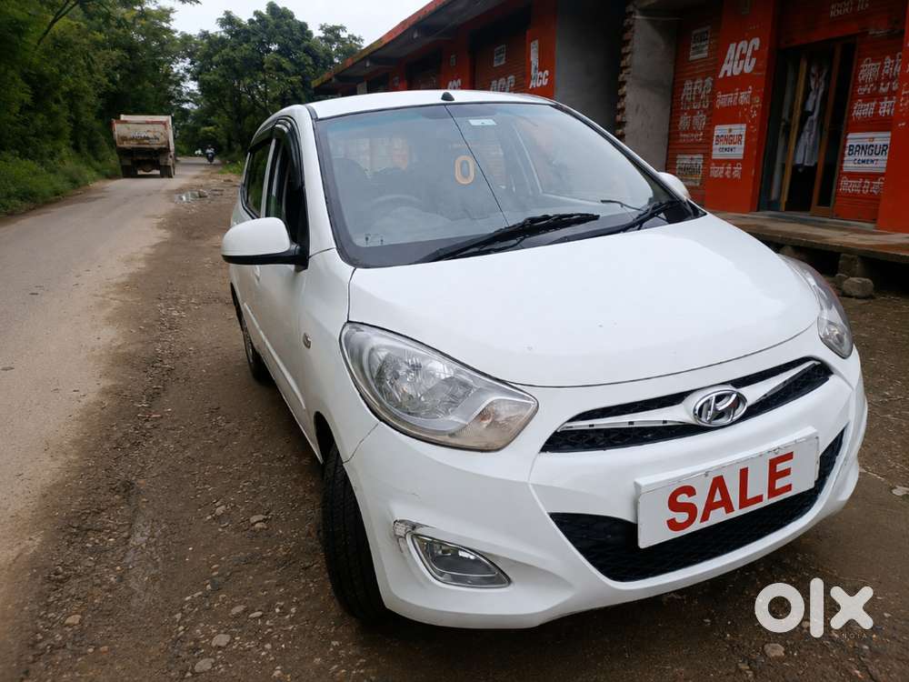 Hyundai I10 Sportz (2013)