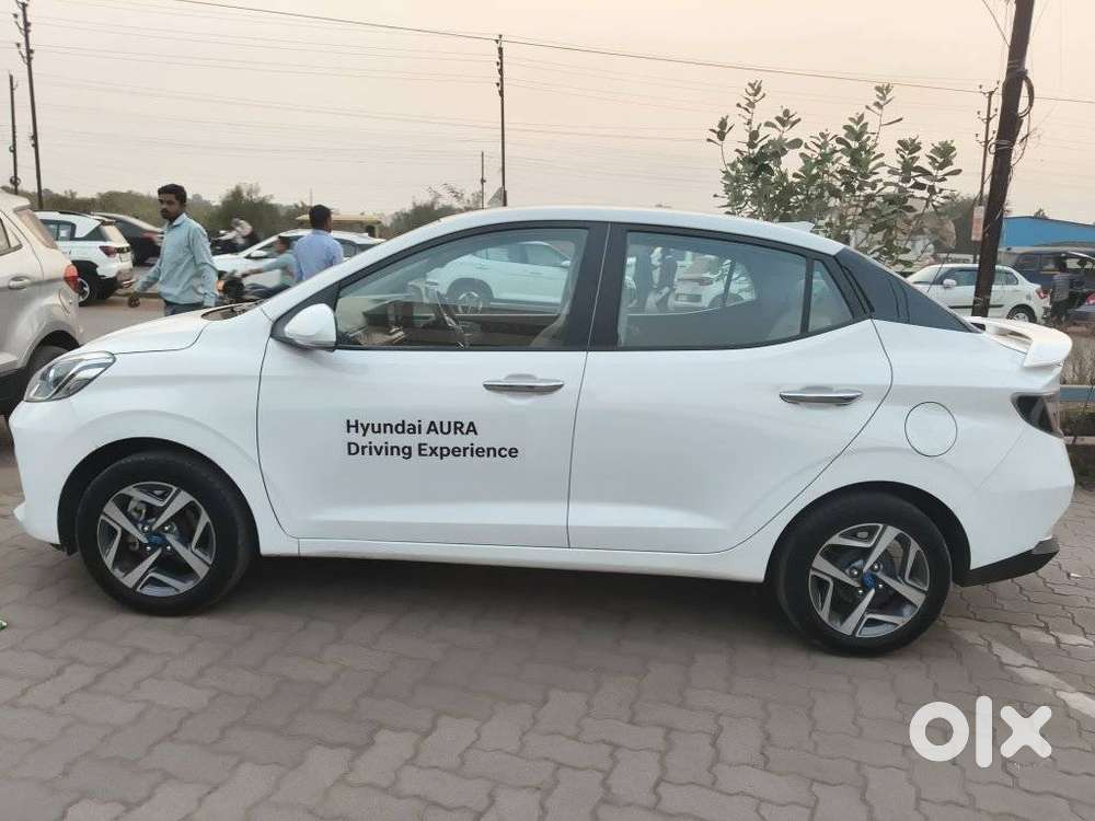 Hyundai Aura Sx 1.2 (o) Petrol, 2024, Petrol
