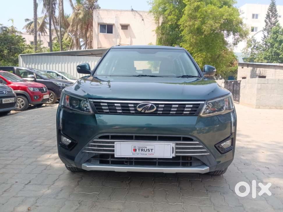 Mahindra Xuv300 W8, 2022, Petrol