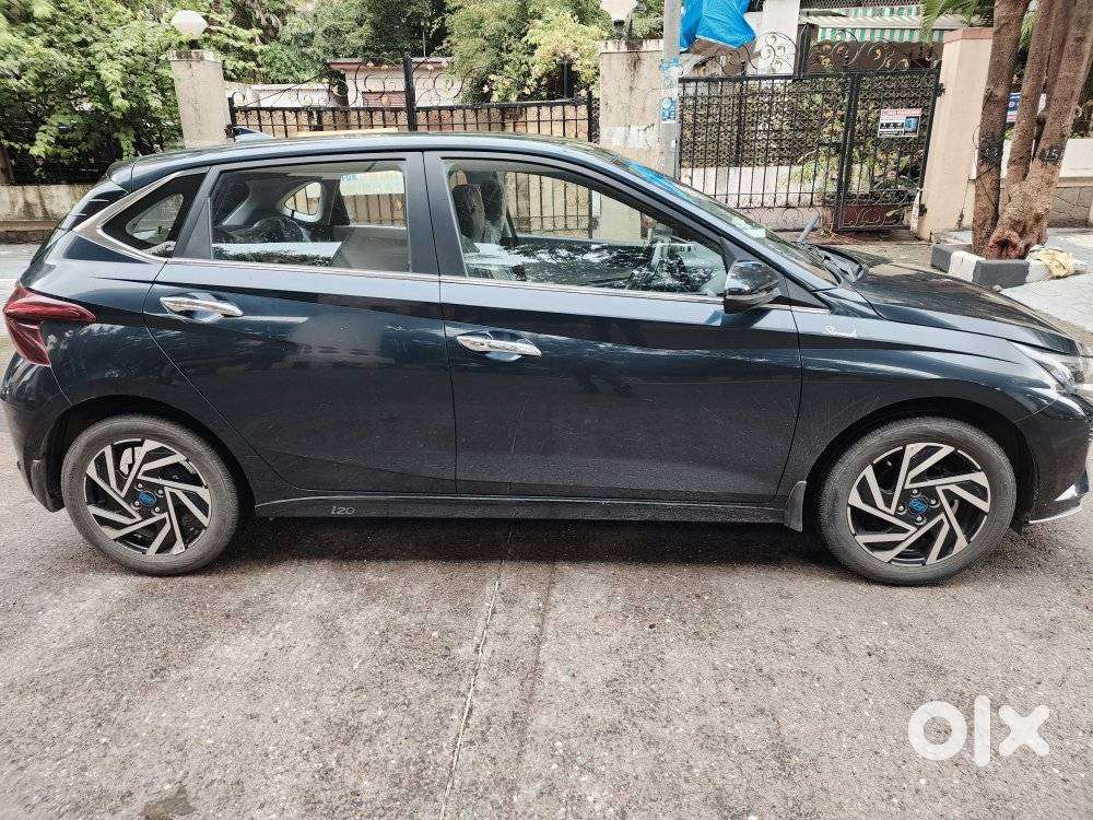 Hyundai New I20 1.2 Asta (o) Mt Dual Tone, 2024, Petrol