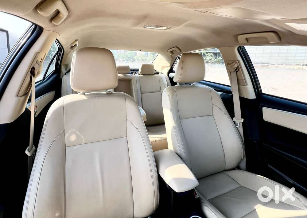 Toyota Corolla Altis 2013-2017 Vl At, 2017, Petrol