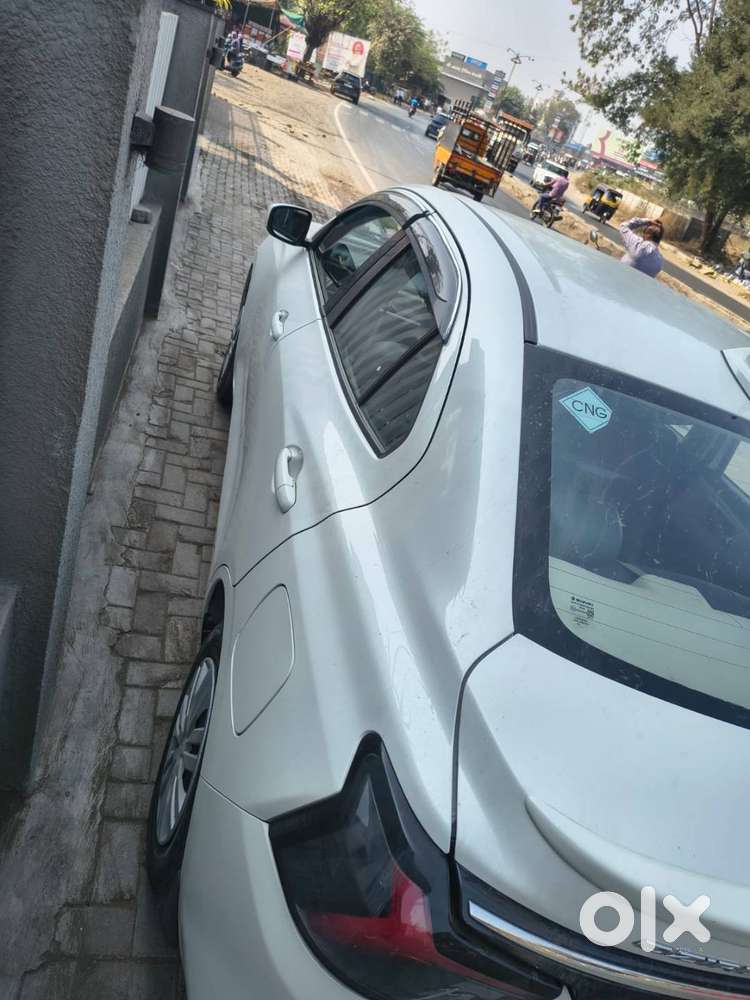 Maruti Dzire 1.2 Vxi 2025