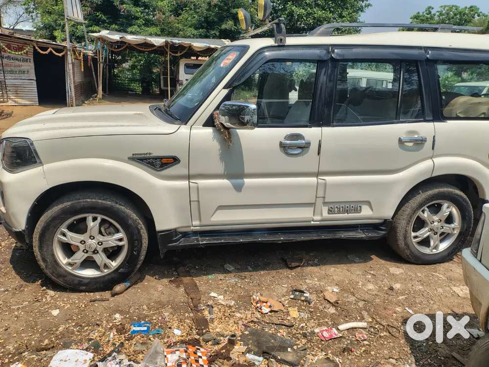 Mahindra Scorpio 2015 Diesel 120000 Km Driven