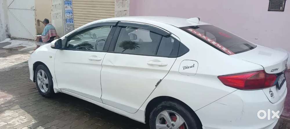 Honda City Diesel 2015 Variant