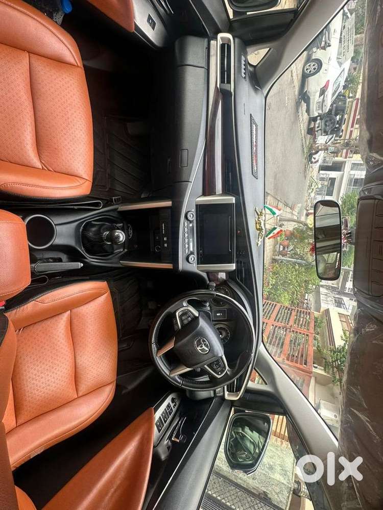 Toyota Innova Crysta 2019 Diesel 90000 Km Driven
