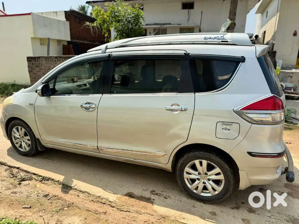 Maruti Suzuki Ertiga 2016