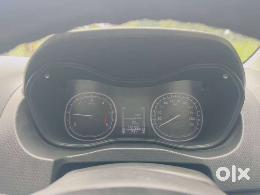 Maruti Suzuki Brezza Zdi+ Dual Tone, 2018, Diesel