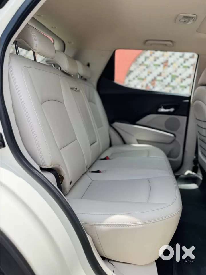 Mahindra Xuv300 W8 Option Diesel, 2021, Diesel